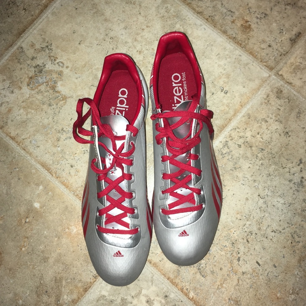 Football cleats